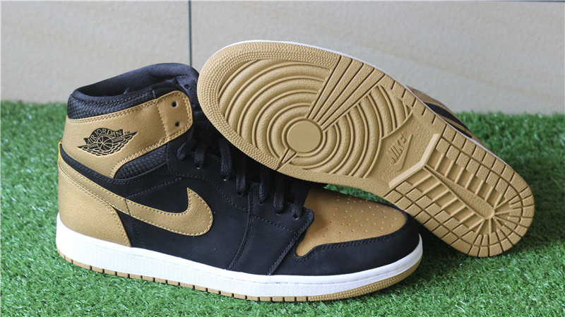 Air Jordan 1 I Retro High OG Black Gold Metallic